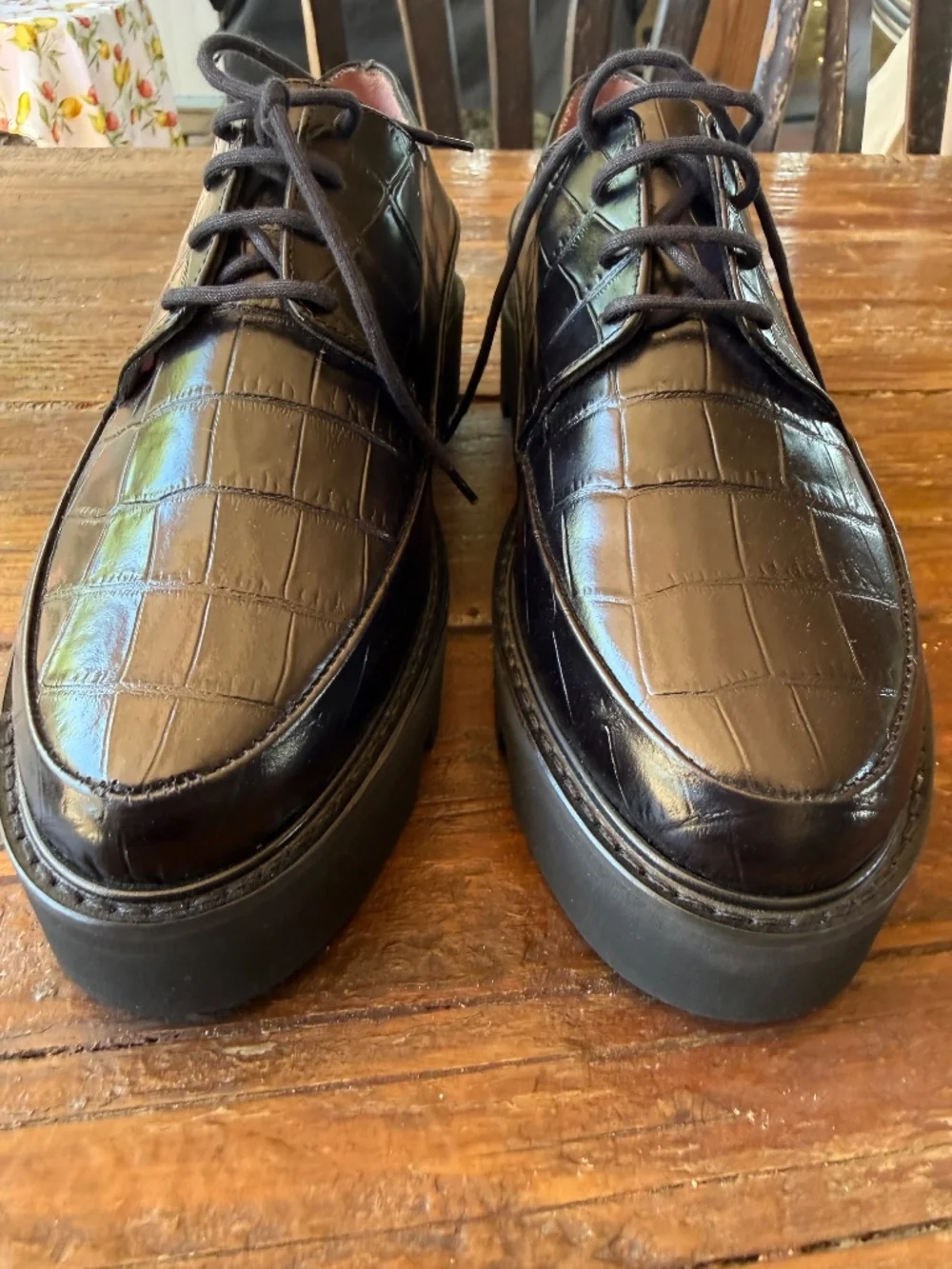 UNREAL  FIELDS STEP UP BLACK PLATFORM CREEPERS CROCODILE -EMBOSSED 39/8.5USA NEW